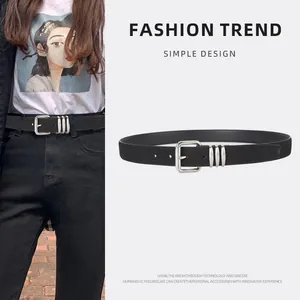 Ceinture en Cuir Refendu Suédé pour Femmes Avec Boucle à Ardillon Carrée en Alliage Argenté Minimaliste Mode Jeans Noir