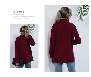 Vue détaillée d'un pull en maille torsadée bordeaux avec col roulé et fentes latérales