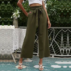 Pantaloni a gamba larga a vita alta verde militare con cintura a fiocco