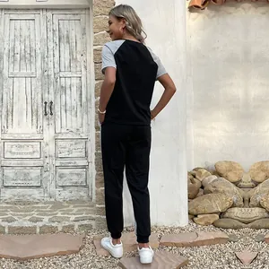 Women's 2-piece casual sportswear set with black and grey color-block short sleeve and pants