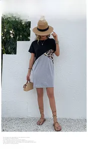 Détail de robe d'été avec patchwork à motif léopard et manches courtes de loisirs