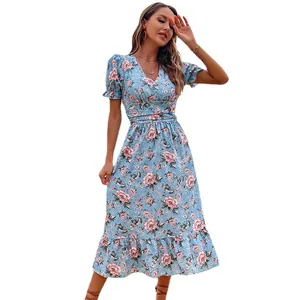 Robe midi d'été bleu clair à imprimé fleuri avec col en V et manches bouffantes