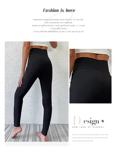 Détail du legging noir côtelé à taille haute avec effet sculptant et gainant