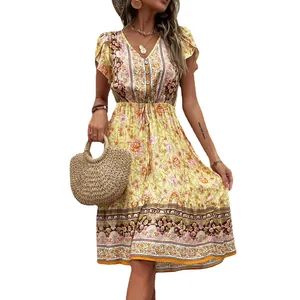 Boho-Sommerkleid mit V-Ausschnitt, Blumenmuster in Gelb und Flatterärmeln für Damen