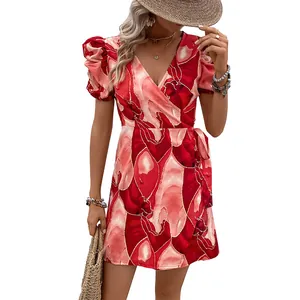 Damen-Wickelkleid mit V-Ausschnitt, rotem Marmordruck und Puffärmeln für den Sommer