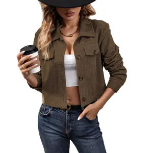 Veste courte en velours côtelé pour femme avec col à revers et poches olive