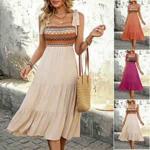 Robe Midi à Étages Bohème pour Femmes Motif Géométrique Buste Smocké Vacances d'Été Bretelles à Nouer Col Carré Ethnique Trapèze en Viscose