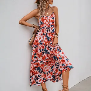 Sommerliches A-Linie Blumenkleid mit Stufenvolants und ärmellosem V-Ausschnitt im Boho-Stil
