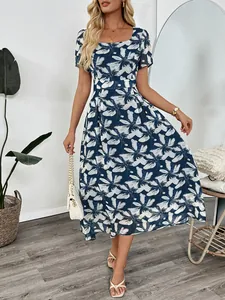 Elegant French square neck midi dress with blue floral print and puff sleeves