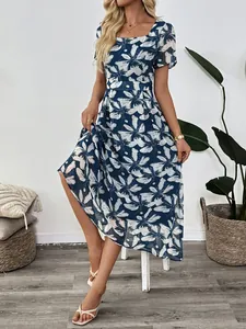 Elegant navy blue floral midi dress with square neckline and slim waist for summer