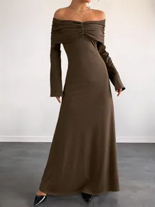 Elegant coffee brown off-shoulder long-sleeve slim maxi dress with pleated waist detail
