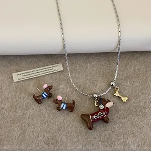 Parure de Bijoux en Émail Teckel Dessin Animé pour Femmes Collier Pendentif Os de Chien Boucles d'Oreilles Élégant Accessoires Animaux Cadeau