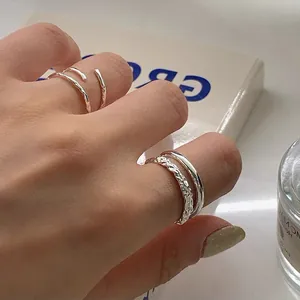 Ensemble de bagues irrégulières en métal argenté avec texture martelée pour femmes