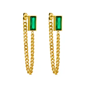 Eleganti orecchini in acciaio al titanio placcato oro 18K con pietra verde e frange a catena