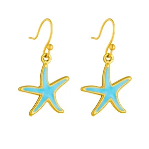 Orecchini a stella marina dorati con smalto azzurro per un look estivo da spiaggia