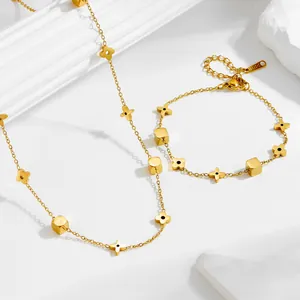 Parure de Bijoux en Acier Inoxydable pour Femmes Plaqué Or Collier et Bracelet Trèfle Minimaliste Géométrique Cadeau Bijoux Mode