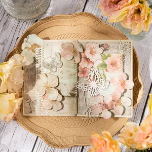 Bastelpapier-Set im Gartenthema mit Blumenstickern und hohlen Schmetterlingen für Planer