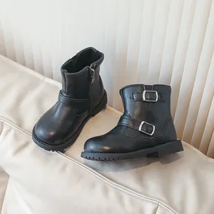 Bottines noires en similicuir pour fille avec boucles latérales et semelle antidérapante