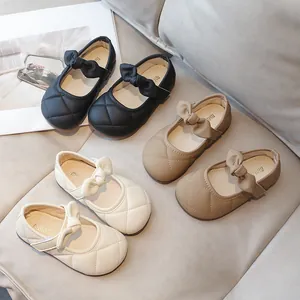 Scarpe Mary Jane da Ragazza in Pelle PU Trapuntata con Fiocco Scarpe Basse da Principessa per Scuola Esibizione Quotidiana Bambini