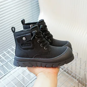 Bottes de combat noires pour enfants avec poche latérale et semelle antidérapante