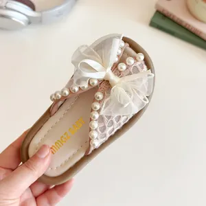 Sandales d'été pour filles avec nœud en perles, maille respirante et détails organza