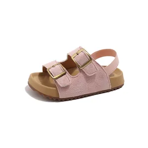 Sandales roses pour filles aux couleurs acidulées avec boucles et semelle antidérapante
