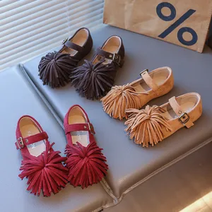 Chaussures Plates Mary Jane pour Filles Douces Chaussures de Princesse avec Glands et Fermeture Auto-agrippante en Suédine pour Mariage Fête École Quotidien Décontracté