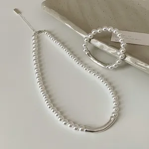 Französisches Vintage-Schmuckset aus mattem Metall und Perlen mit Halskette und Armband