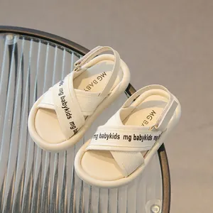 Sandali estivi per bambini beige con suola morbida antiscivolo e chiusura a strappo