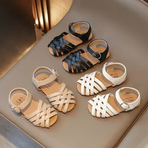 Sandales Tissées pour Filles en Cuir Artificiel Semelle Souple Bout Ouvert Chaussures de Plage pour Enfants Sandales d'Été Mode Princesse