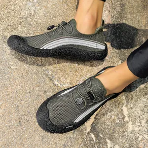 Chaussures d'eau légères vert olive pour randonnée et plongée avec semelle antidérapante