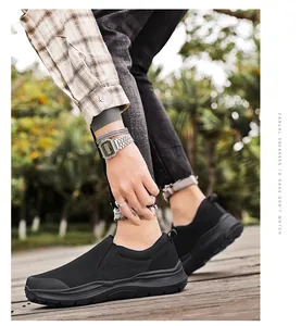 Chaussures en toile noire sans lacets pour hommes avec semelle épaisse en caoutchouc