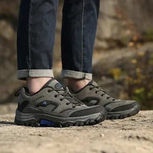 Scarpe da trekking da uomo antiscivolo in pelle scamosciata grigia e mesh per sport outdoor