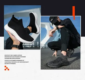 Dettagli di sneaker in maglia traspirante con suola strutturata in stile urbano