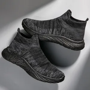 Sneaker slip-on traspiranti in maglia grigio scuro da uomo con suola ammortizzata