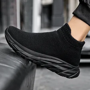Zapatillas de punto negro para hombre con suela gruesa antideslizante para deporte y ocio