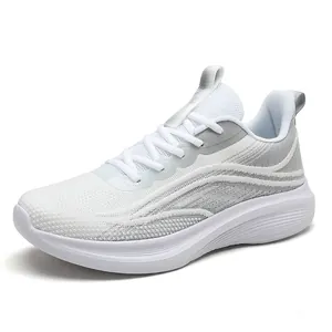 Atmungsaktive Herren Laufschuhe in Weiß und Hellgrau mit gedämpfter Verbundsohle