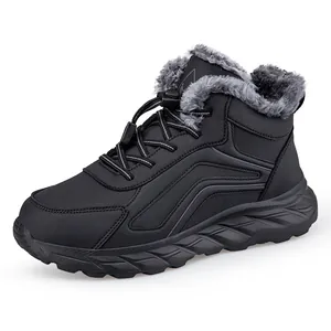 Winter thermal non-slip sports boots in black leather with plush fur lining and thick sole