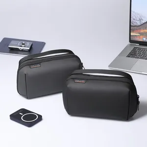 Bolsas organizadoras impermeables para accesorios en negro y gris con asa de transporte