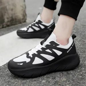 Sneakers panda alla moda bianche e nere con suola ammortizzata e mesh traspirante