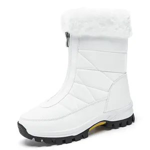 Witte gewatteerde sneeuwlaarzen voor dames met imitatiebont en antislip rubberen zool