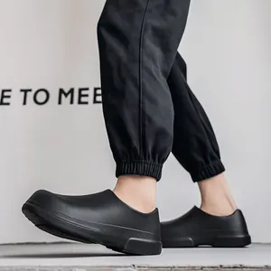 Waterproof non-slip chef shoes in black EVA material for hospital and hotel work wear