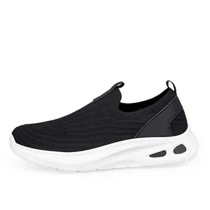 Chaussures de marche en tricot noir respirant sans lacets avec semelle blanche épaisse