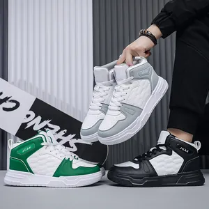 High-Top Plateau-Sneaker in Grün, Grau und Schwarz mit robuster Gummisohle