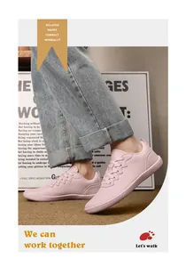 Vista dettagliata di sneaker casual rosa in ecopelle con cuciture ondulate sui pannelli