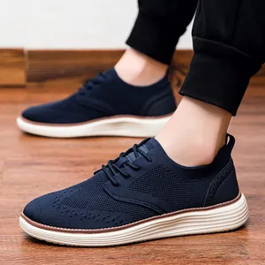 Atmungsaktive Herren-Walkingschuhe in Dunkelblau mit gedämpfter weißer Sohle