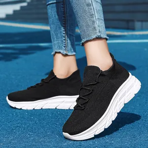 Hommes Femmes Respirant Flyknit Chaussures de Course Léger Mesh Sneakers Décontracté Chaussures Chaussettes Pour Plein Air Marche Sport Tennis Chaussures