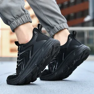 Scarpe da corsa uomo in mesh nero traspirante con suola ammortizzata antiscivolo