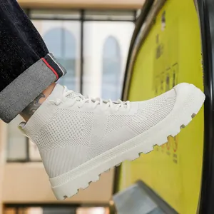 Baskets montantes blanches en flyknit respirant avec semelles épaisses antidérapantes chic