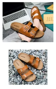 Detailweergave van bruine kurken sandalen met dubbele gesp en metalen sluitingen